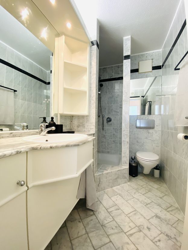 Schickes 1-Zimmer Apartment im Nordend image