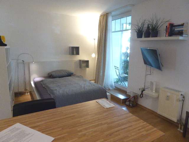 Schickes 1-Zimmer Apartment im Nordend image 3
