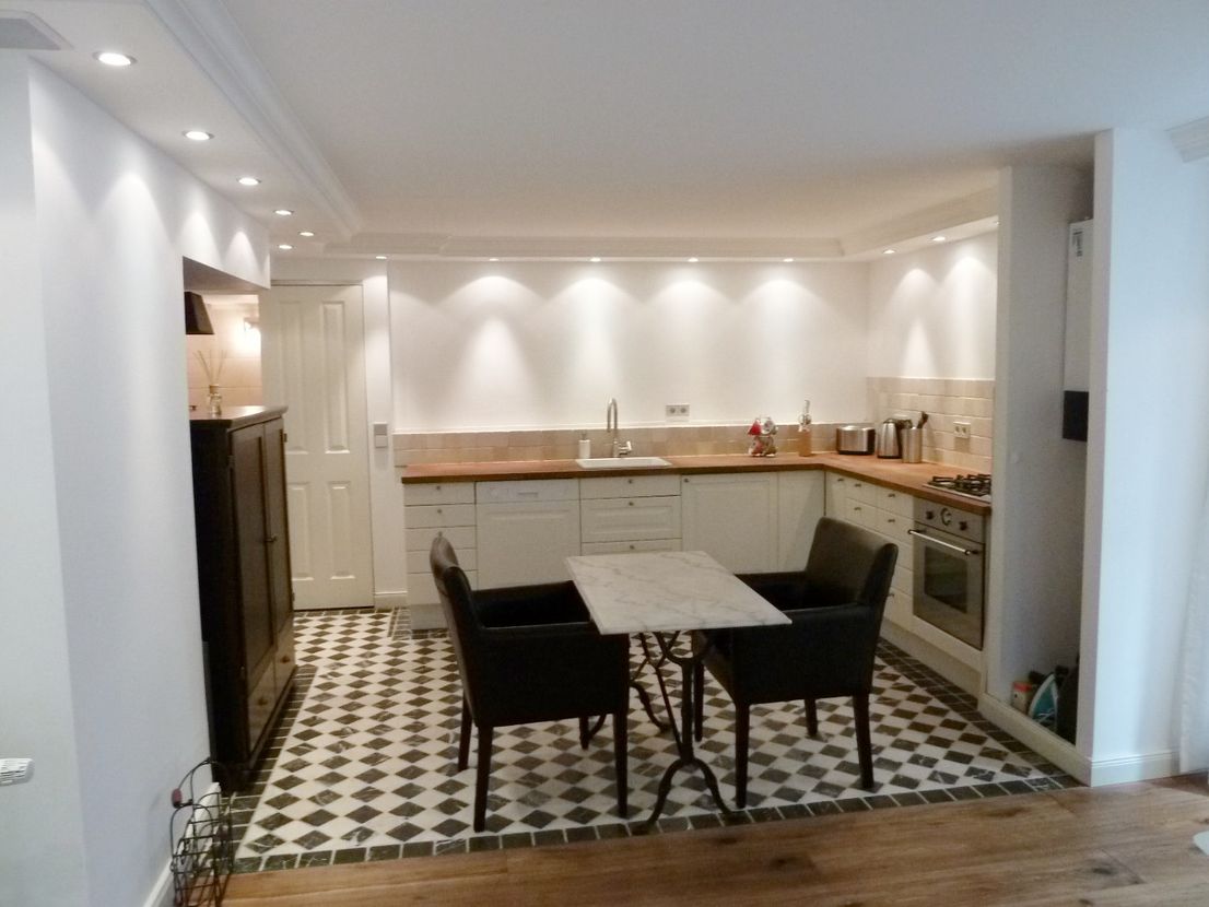 Schicke 2-Zimmerwohnung in ruhiger Innenstadtlage image 2