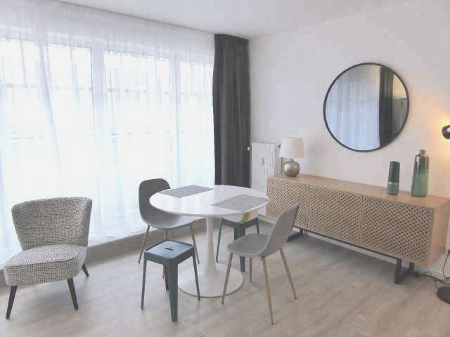 Neues 1-Zimmer-Apartment im Nordend image 2