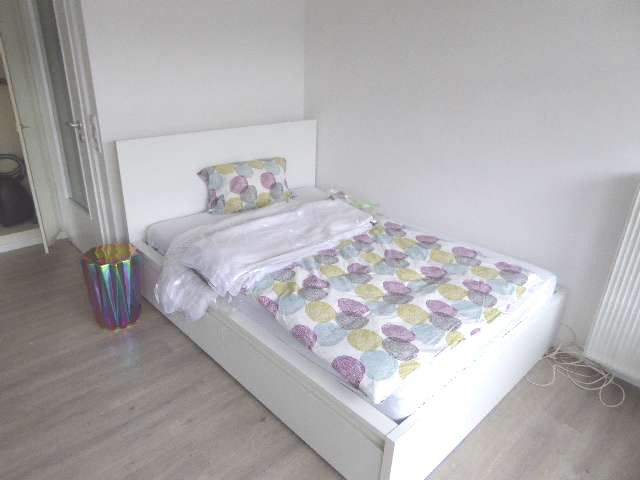 Neues 1-Zimmer-Apartment im Nordend image 5