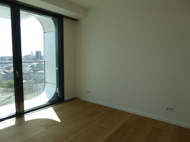 Grand Tower... Traumwohnung mit Traumblick image 4