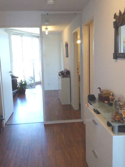 Penthouse mit Skylineblick image