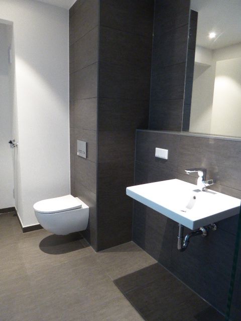 Eden Tower 25 OG. image