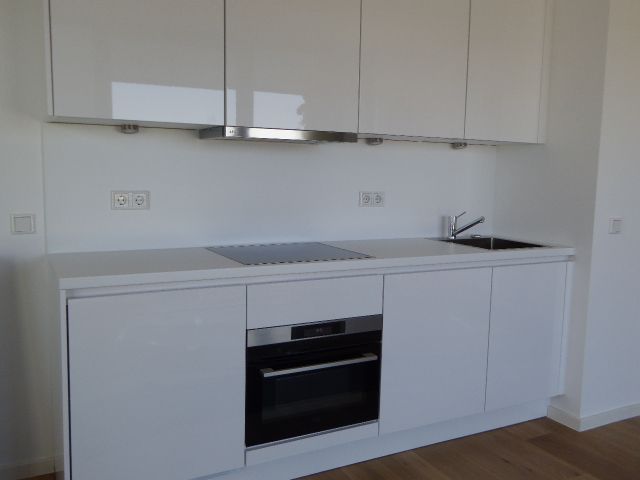 Eden Tower 25 OG. image