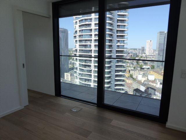 Eden Tower 25 OG. image 2