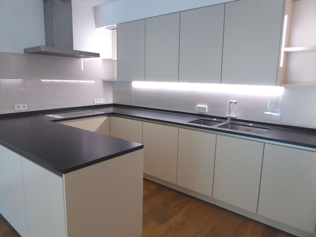 Toplage Westend image