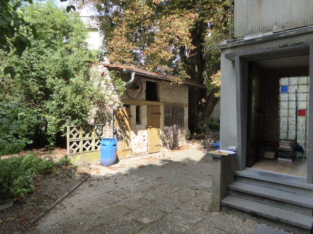 Bad Homburg-Ober Erlenbach image 3