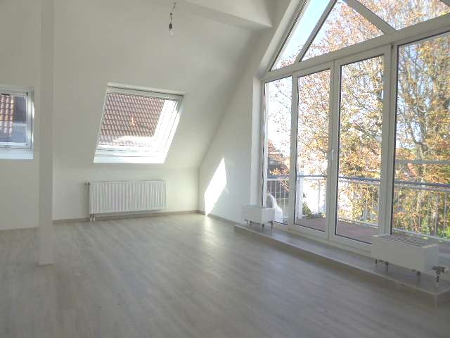 Traumhafte Dachgeschosswohnung image 4