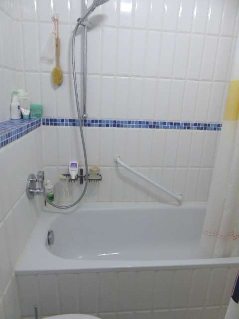 Großzügig geschnittene 2-Zimmerwohnung image 5