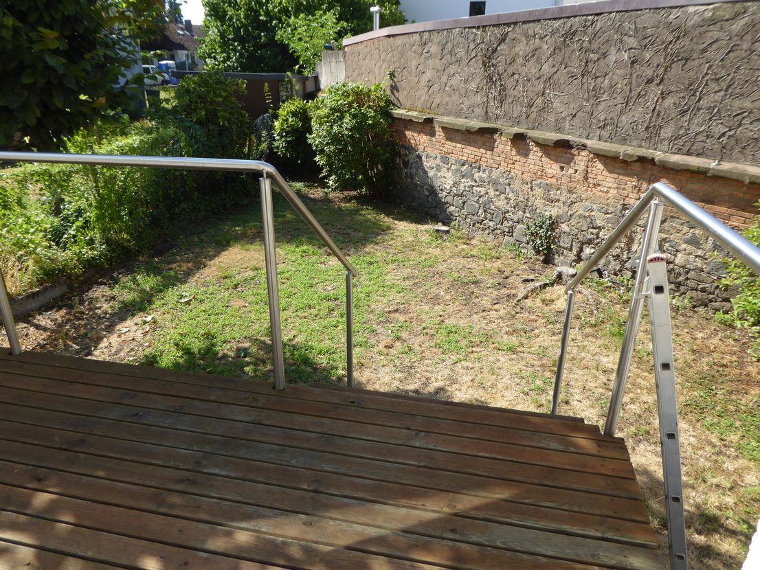 Wohn-und Geschäftshaus zzgl. einem Einfamilienhaus in zweiter Baureihe.. image 5