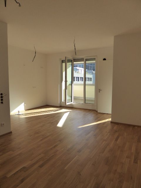 Hochwertig ausgestattete 2-Zimmerwohnung mit Skylineblick... image 3