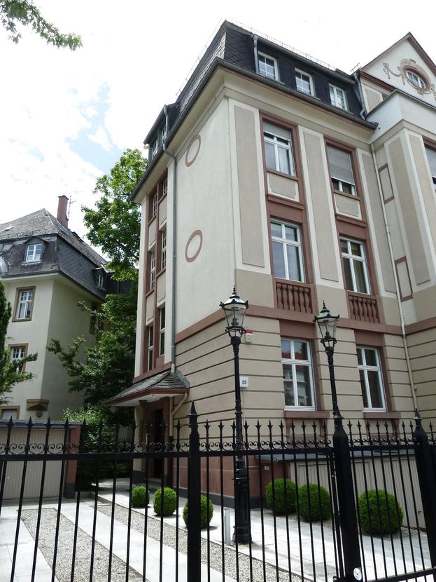 Altbauwohnung im Holzhausenviertel