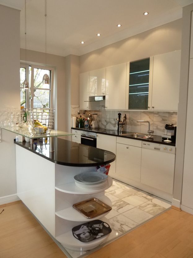 Traumhafte Altbauwohnung zwischen Palmengarten und "Alter Oper" image 5