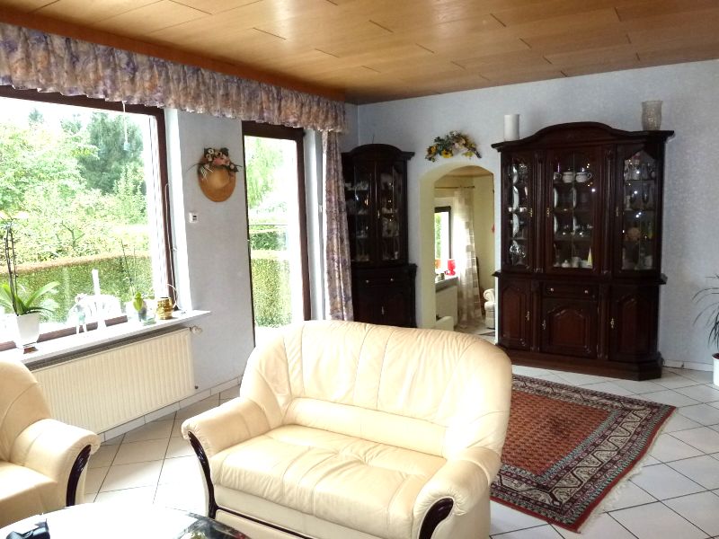 Reihenendhaus mit Traumgrundstück image 4