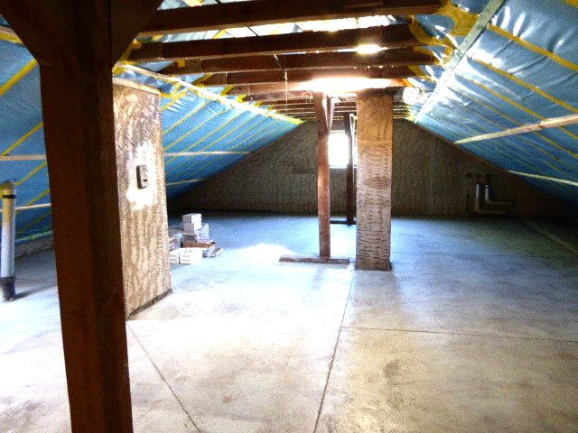 Renovierungsbedürftige Doppelhaushälfte direkt am Goetheturm image