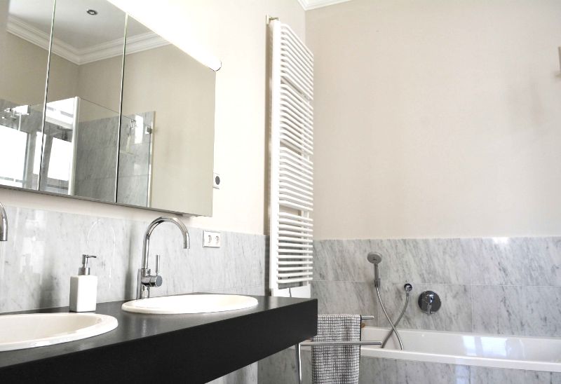 Traumhafte Altbauwohnung image